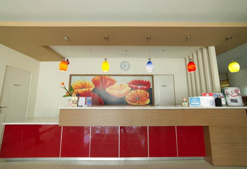 Отель Airy Ratu Indah Ratulangi 17 Makassar