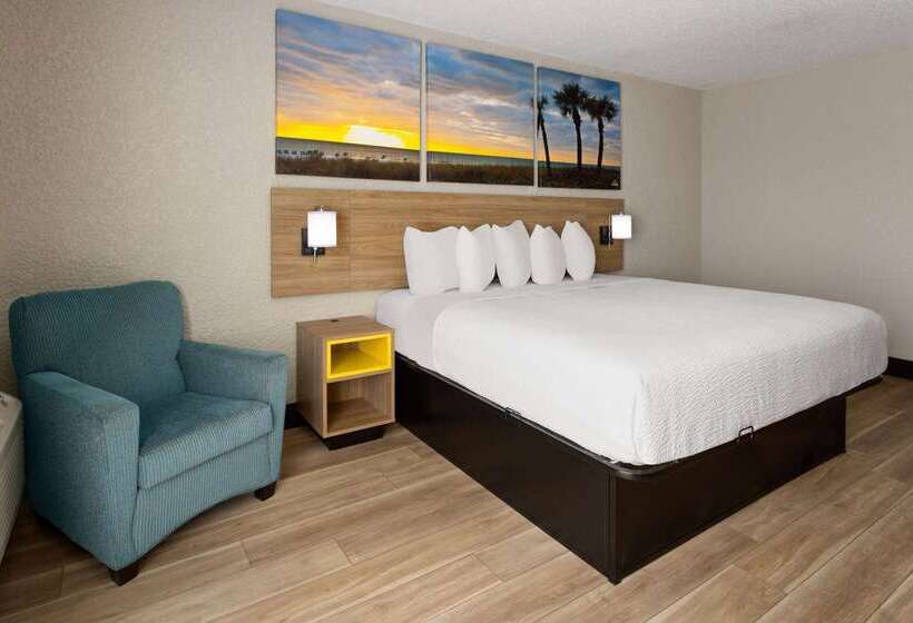 ホテル Days Inn By Wyndham Fort Pierce Midtown