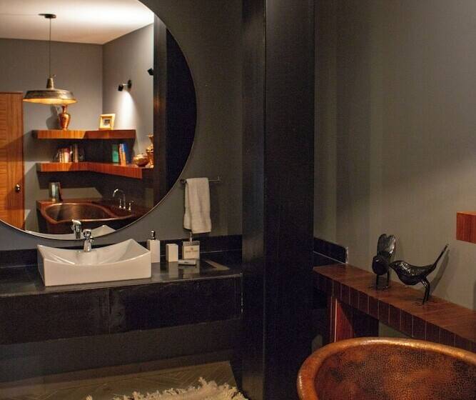 Elena De Cobre, Leon, A Member Of Design Hotels