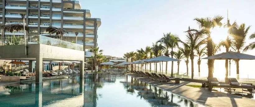 ホテル Garza Blanca Resort & Spa Los Cabos