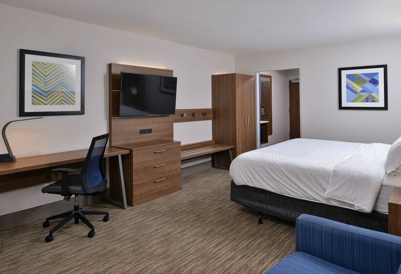 호텔 Holiday Inn Express & Suites Marshalltown, An Ihg