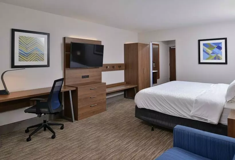 Hotelli Holiday Inn Express & Suites   Marshalltown, An Ihg