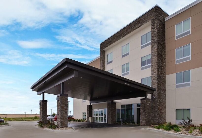 호텔 Holiday Inn Express & Suites Marshalltown, An Ihg