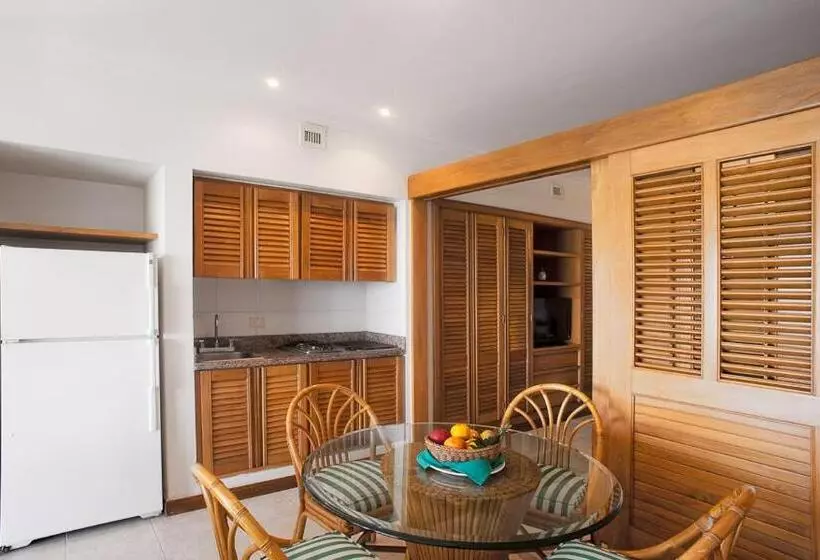 Irotama Apartasuites