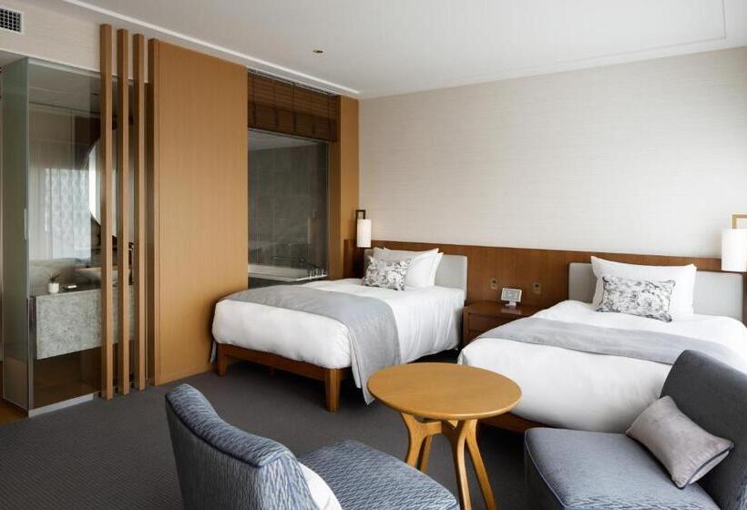 Keio Plaza Hotel Tokyo Premier Grand