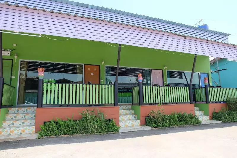 ホテル Nam Phueng Place 2