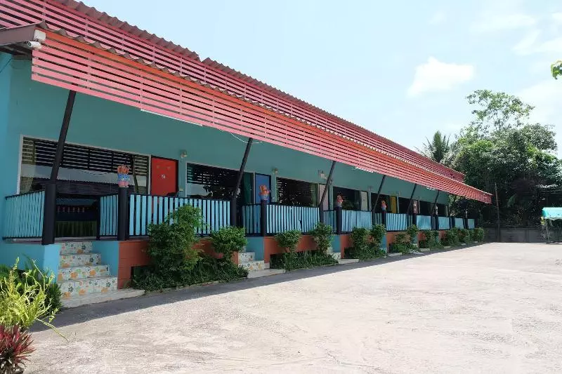 ホテル Nam Phueng Place 2