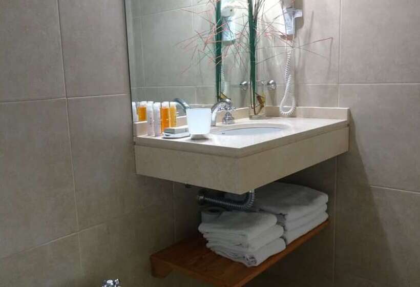 هتل Palermo Bridge