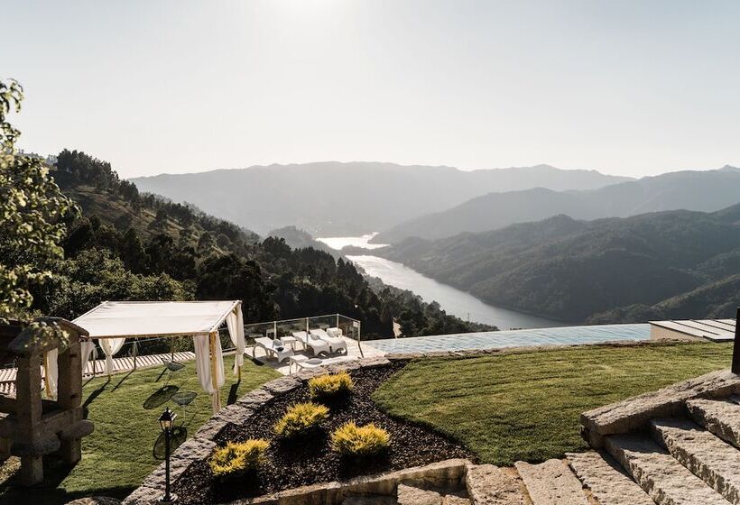 هتل Pousadela Village