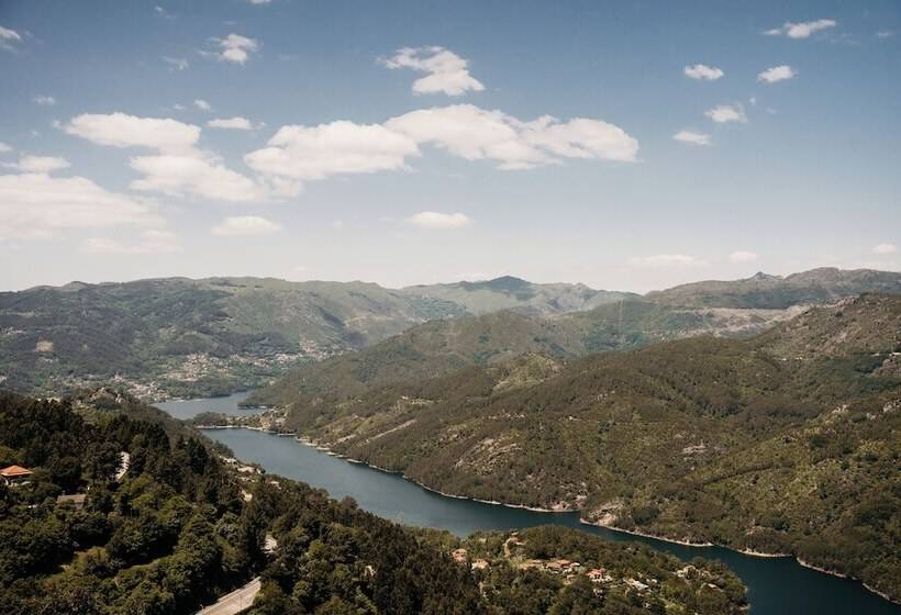 هتل Pousadela Village