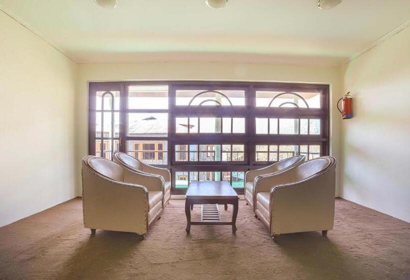 בית מלון כפרי Premier Pahalgam