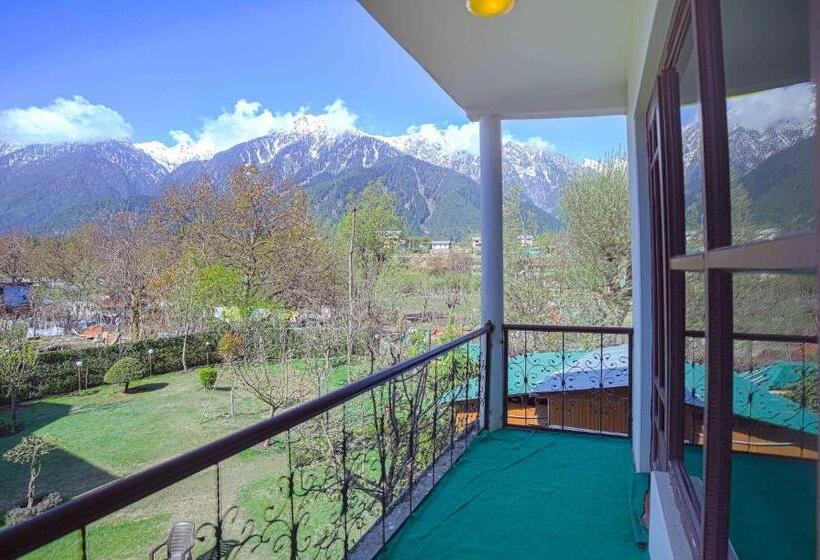 בית מלון כפרי Premier Pahalgam