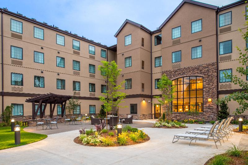 בית מלון כפרי Staybridge Suites Hillsboro North, An Ihg