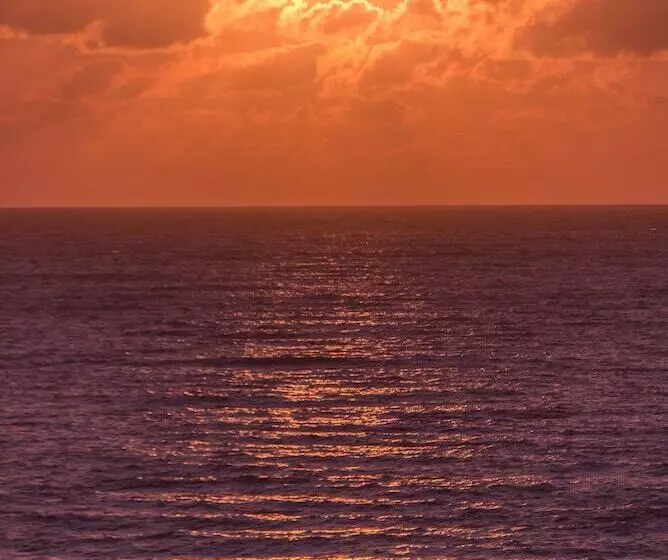 Vogal Luxury Beach Hotel & Spa