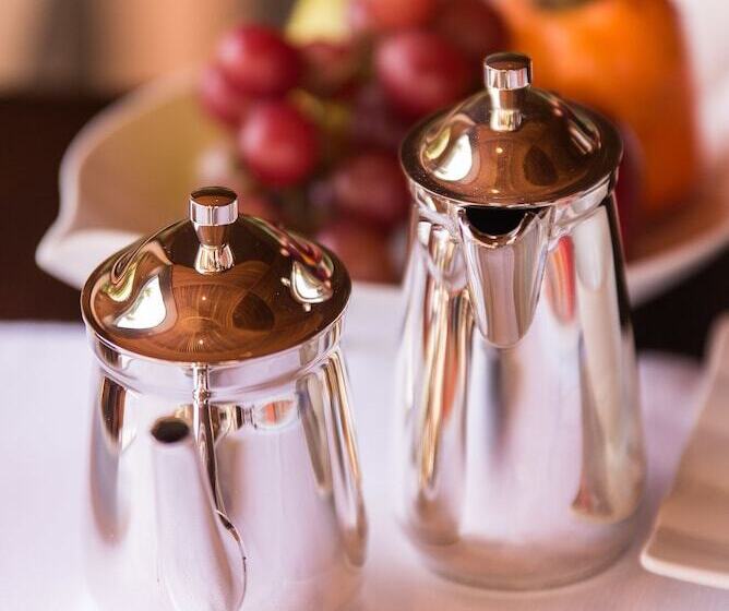 Vogal Luxury Beach Hotel & Spa