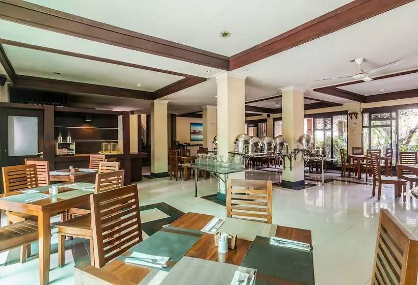 ホテル Zen Rooms Legian Melasti