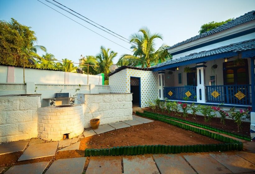 Oyo 10868 Home Villa Calangute Beach