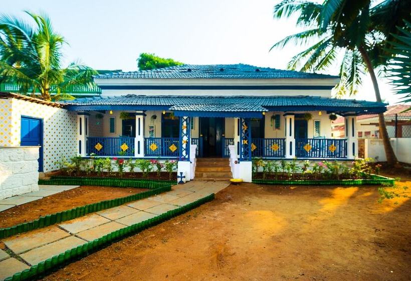 Oyo 10868 Home Villa Calangute Beach