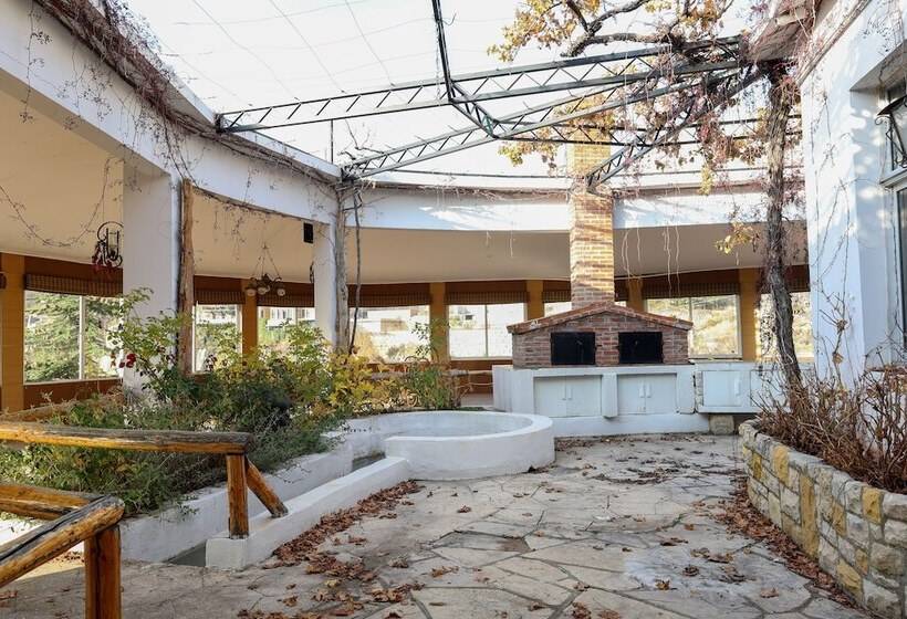 تختخواب و صبحانه Chateau Deau Faraya