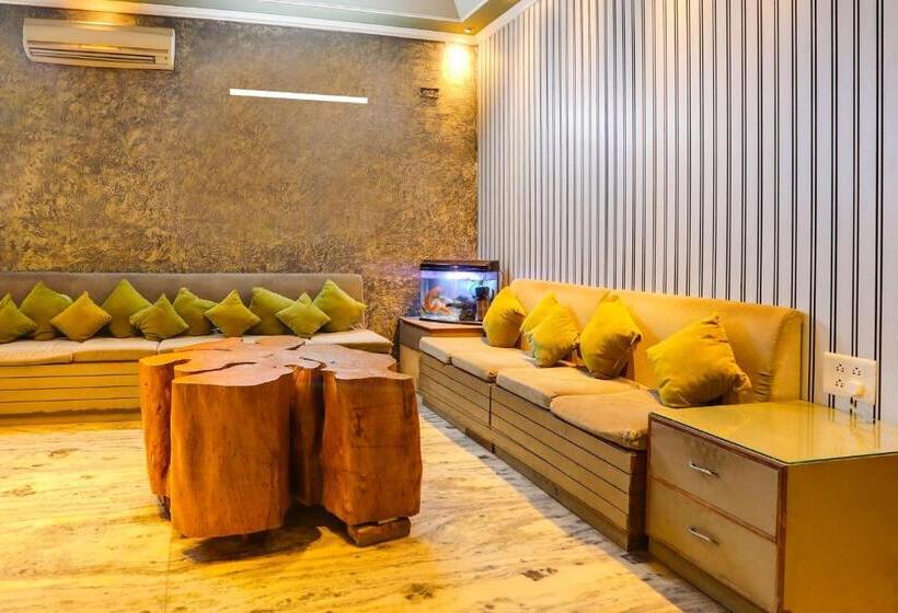 فندق O Tajganj Near Taj Mahal West Gate Formerly Apollo