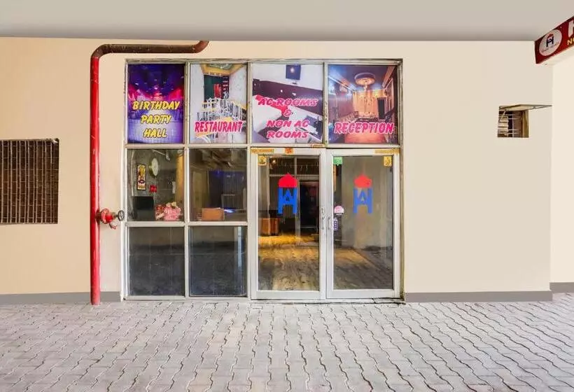 هتل O Tajganj Near Taj Mahal West Gate Formerly Apollo