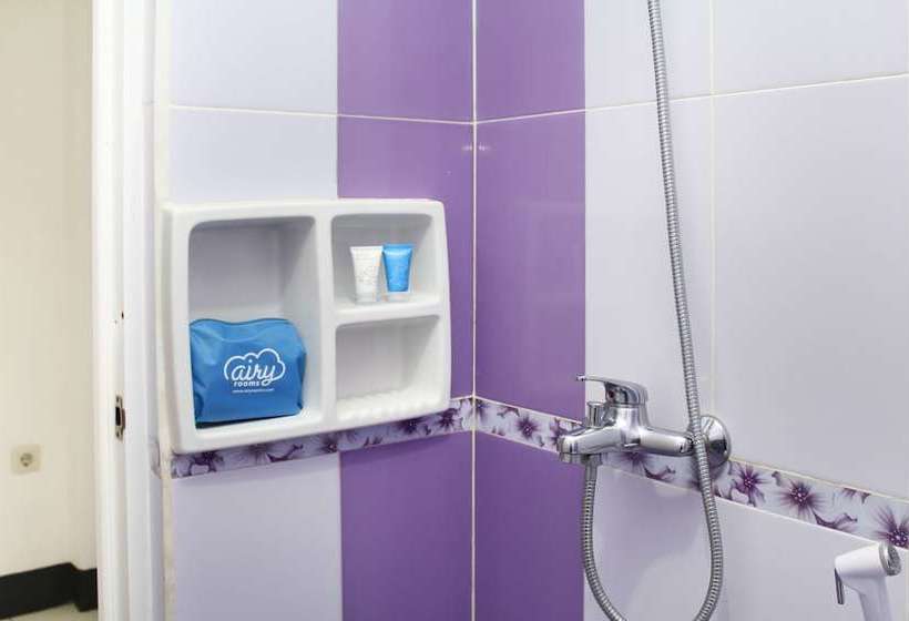 ホテル Gading Guest House By Airy