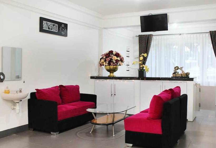 ホテル Gading Guest House By Airy