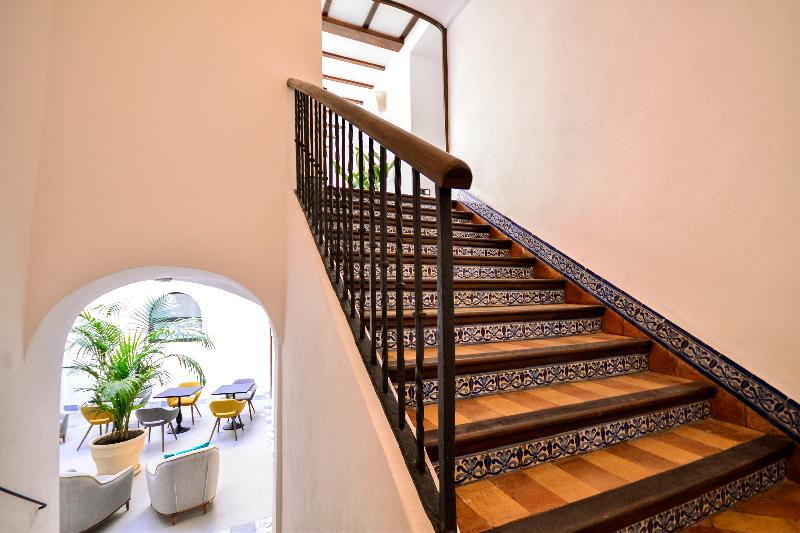 هتل Legado Alcazar