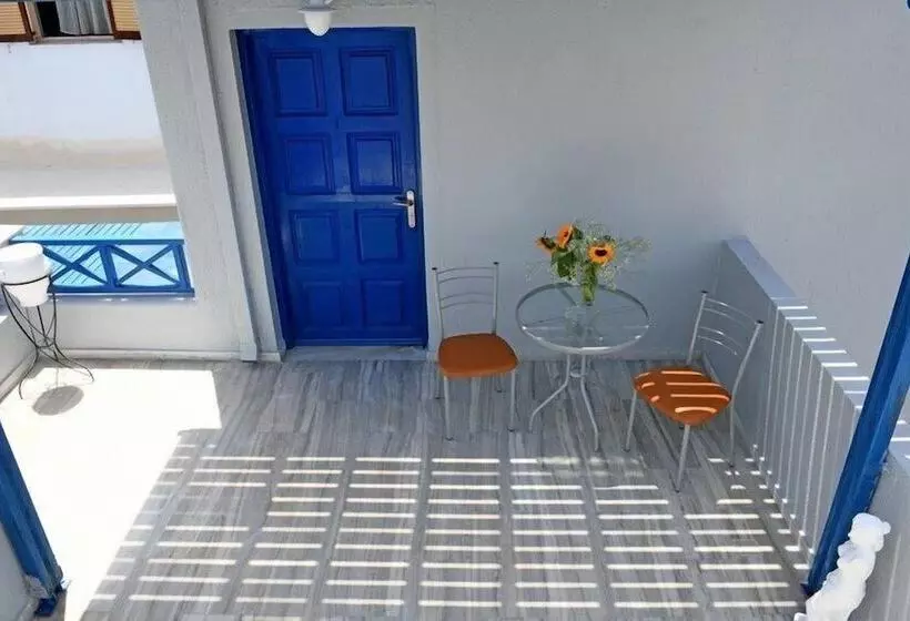 Hotelli Lunar Santorini