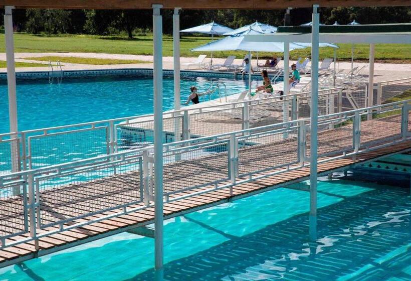 هتل Marriott Maracay Golf Resort