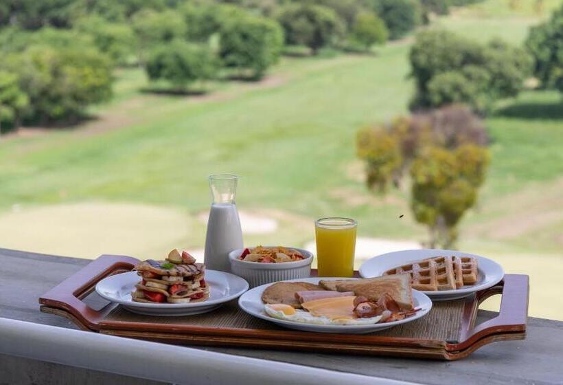 هتل Marriott Maracay Golf Resort