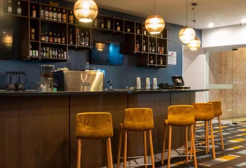 هتل Marriott Maracay Golf Resort