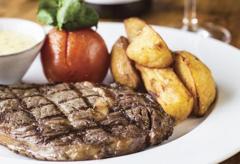 ホテル The Old Stocks Inn