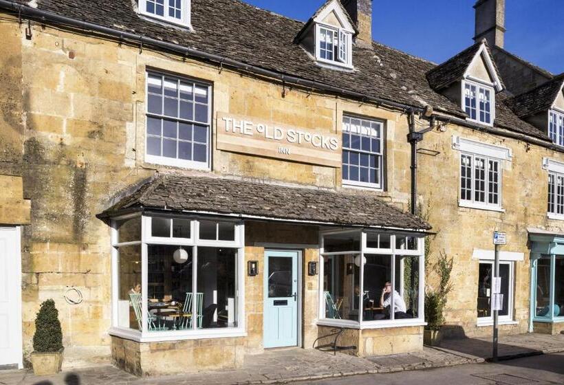 ホテル The Old Stocks Inn