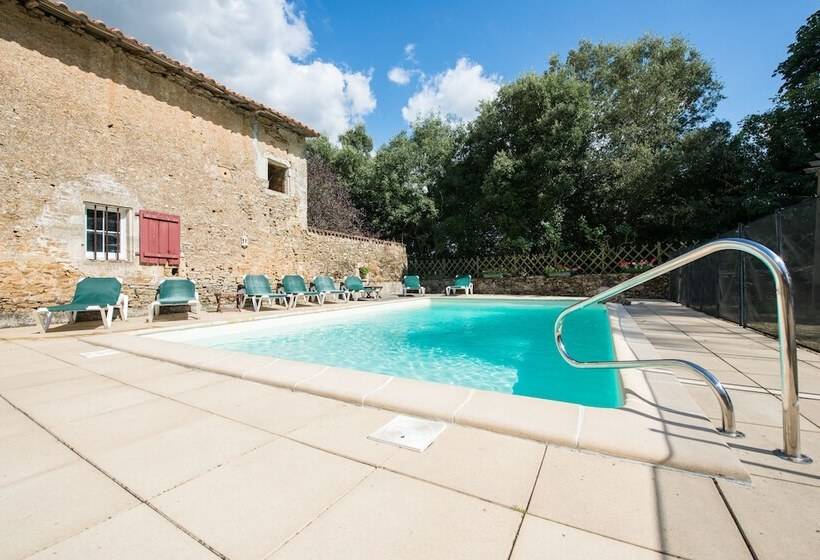 膳宿费 Manoir De Ponsay