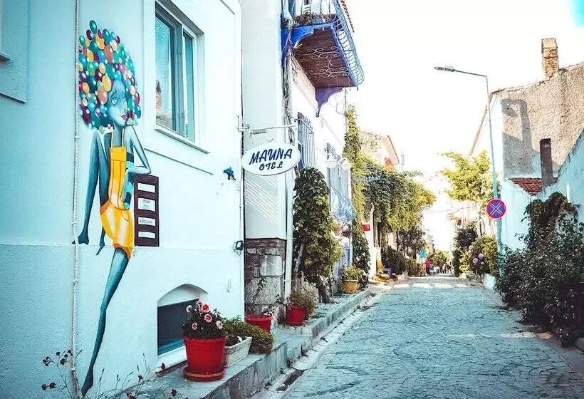 پانسیون Mauna