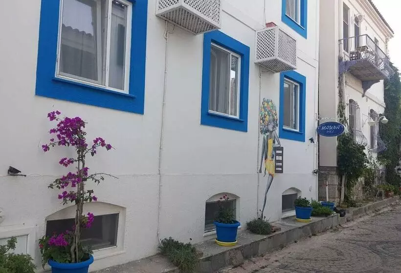 پانسیون Mauna