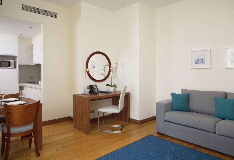 Radisson Residences, Zavidovo