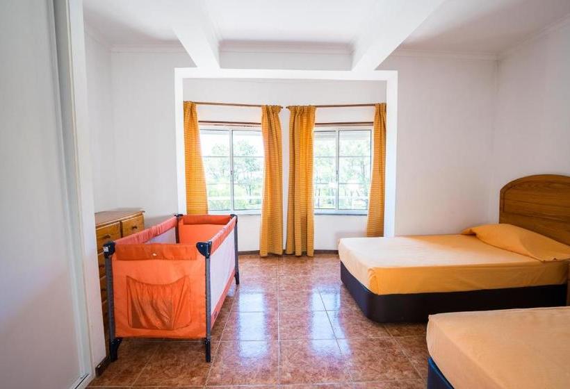 Al Tarik Praia Apartamentos