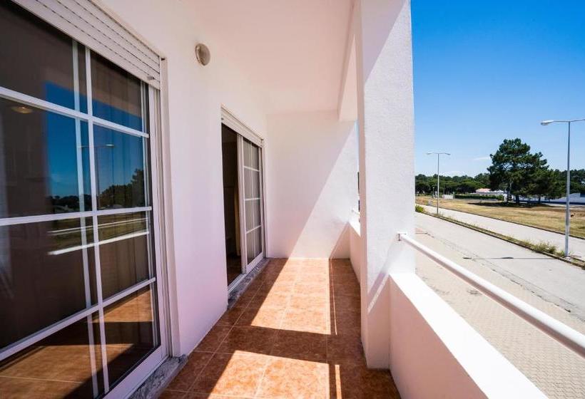 Al Tarik Praia Apartamentos