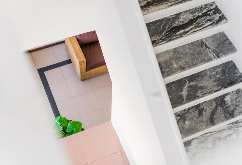 Al Tarik Praia Apartamentos