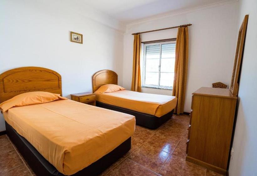 Al Tarik Praia Apartamentos