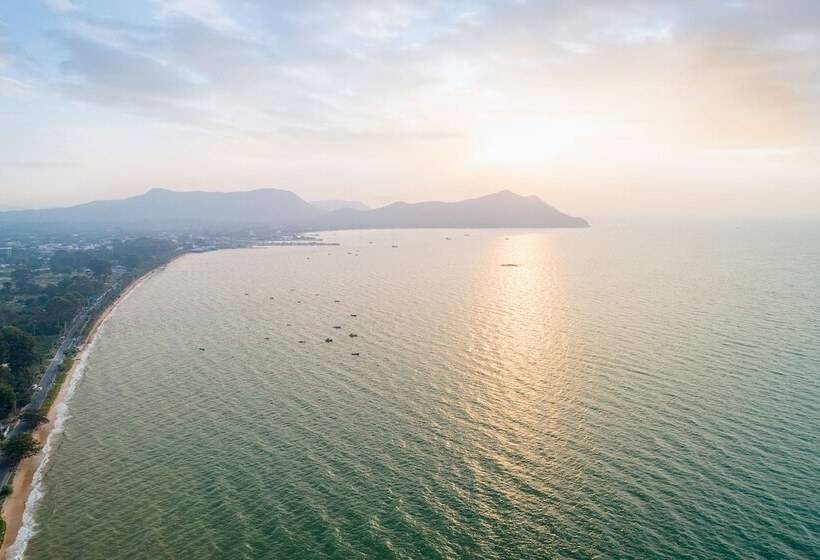 Oceanphere Pattaya Villa by Elite Suites