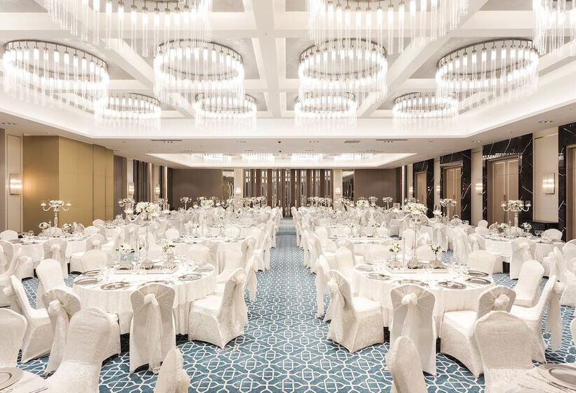 Отель Dedeman Cizre