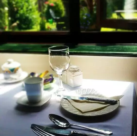 ホテル Miltons Country Lodge