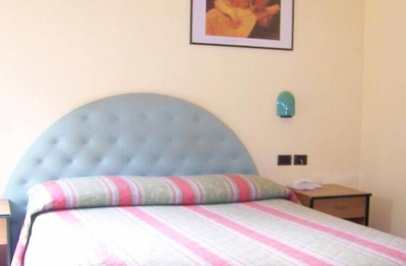 בית מלון כפרי Montenerone