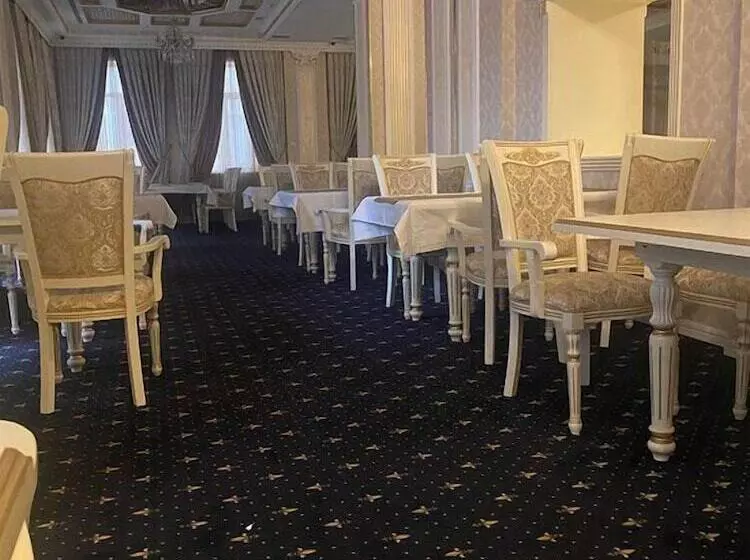 هتل Premier Palace