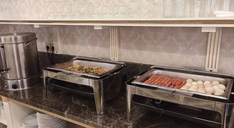 هتل Premier Palace