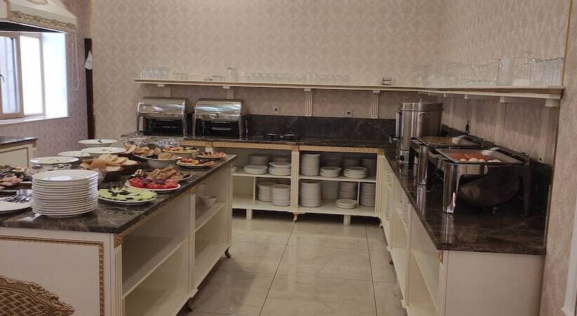 هتل Premier Palace