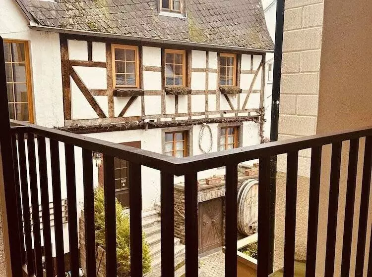 Hotel Weingut Dehren